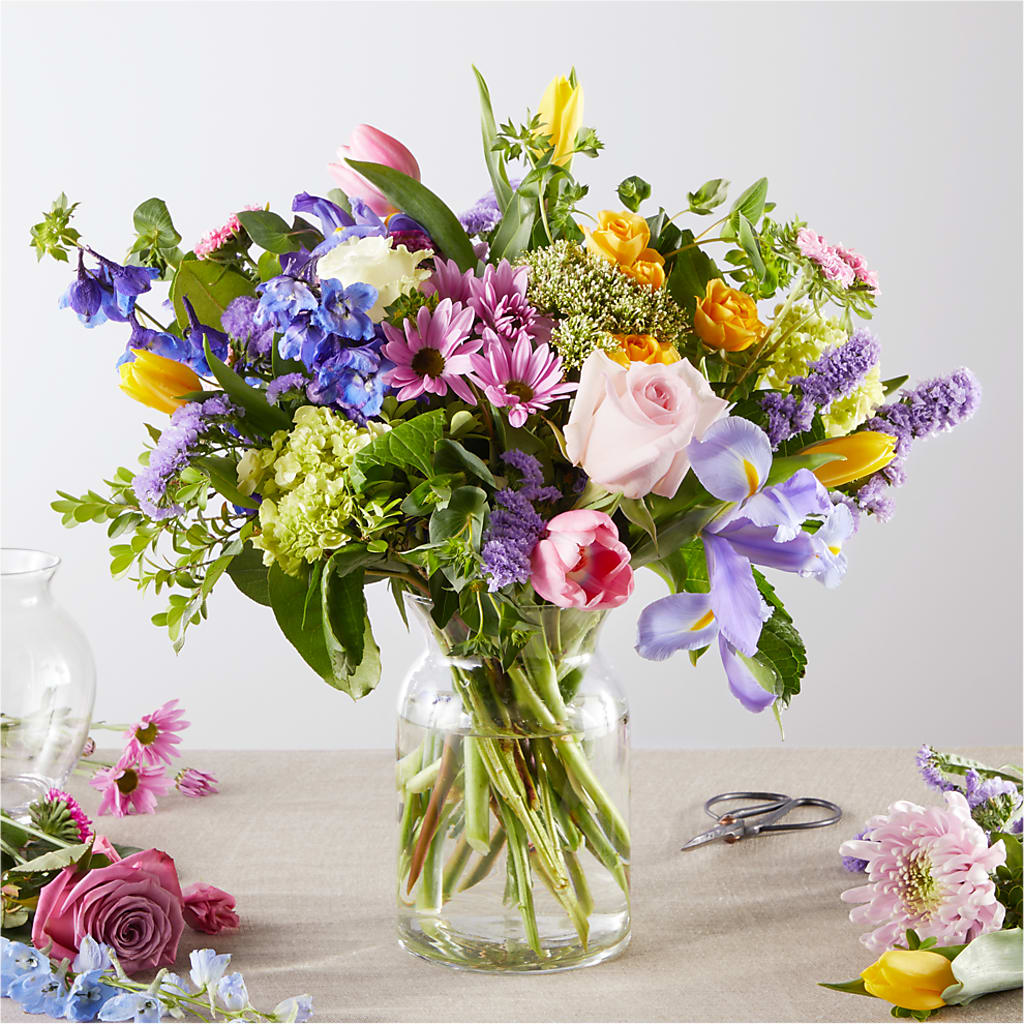 Pastel Tradition - A Florist Original – Fleuriste Boucherville, Boucherville PQ