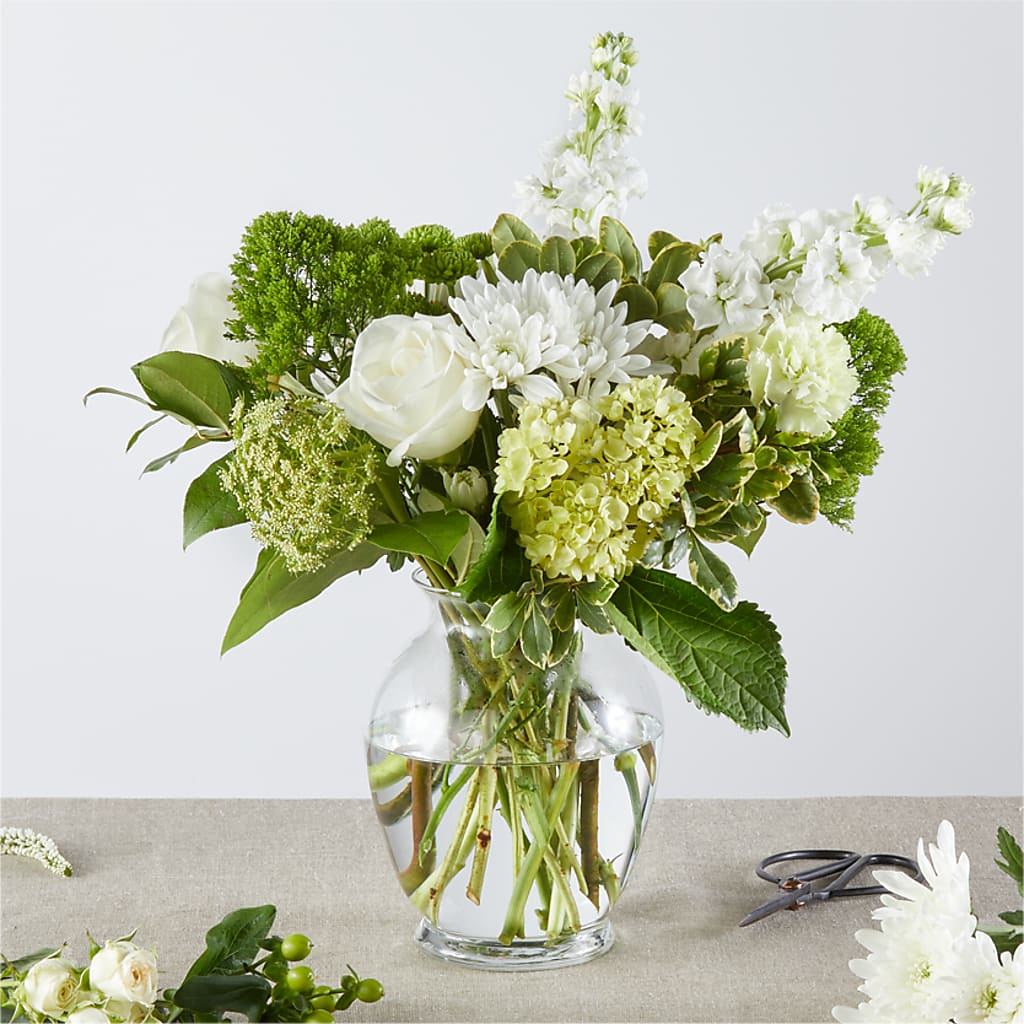 Irish Garden - A Florist Original – Fleuriste Boucherville, Boucherville PQ