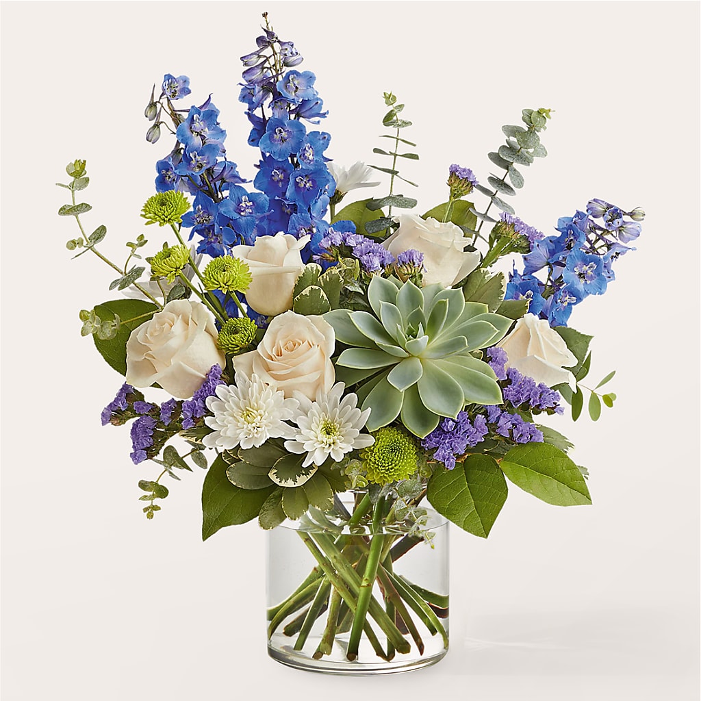 Cerulean Waves Bouquet – Fleuriste Boucherville, Boucherville PQ