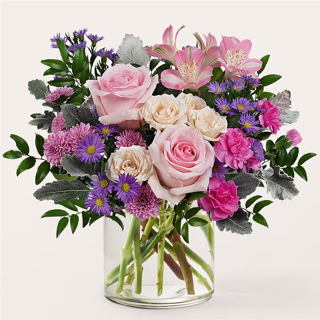 Light as a Feather Bouquet – Fleuriste Boucherville, Boucherville PQ