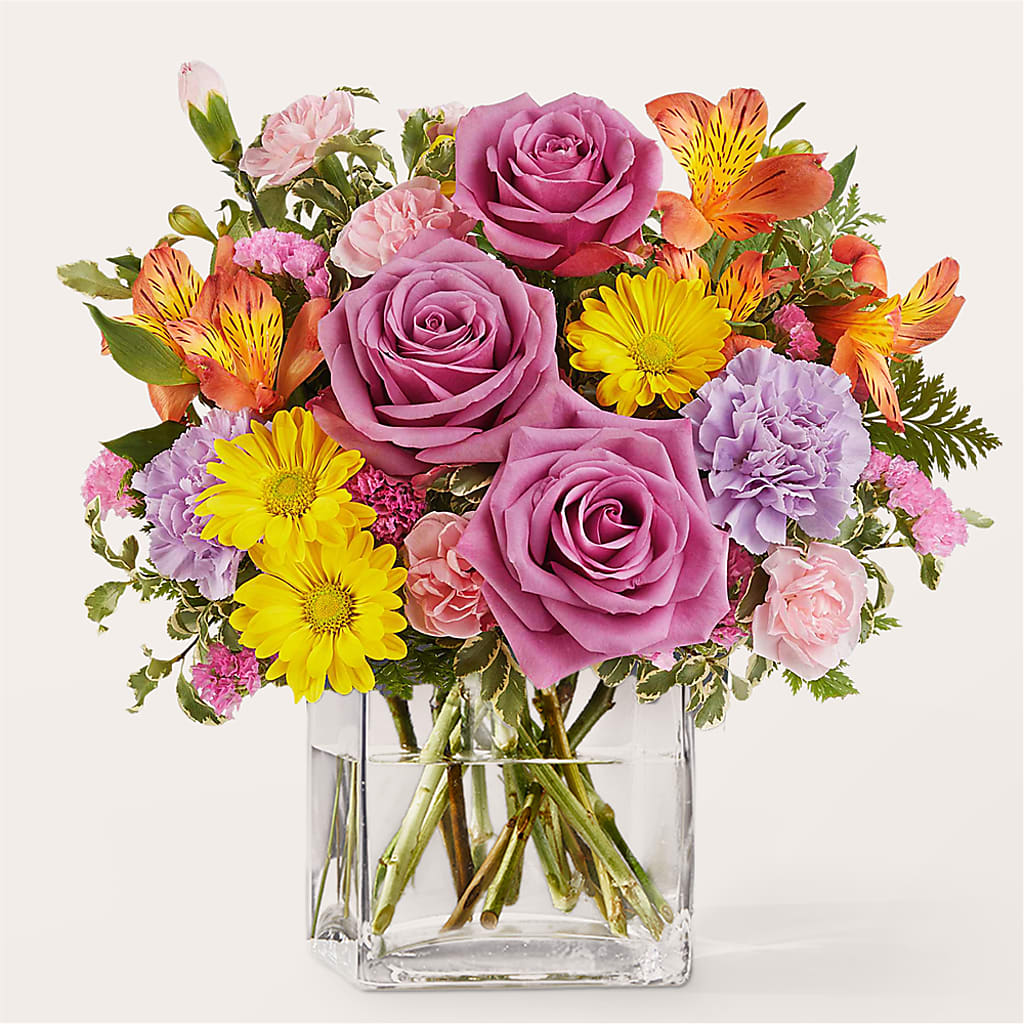 Shades of Happiness Bouquet – Fleuriste Boucherville, Boucherville PQ