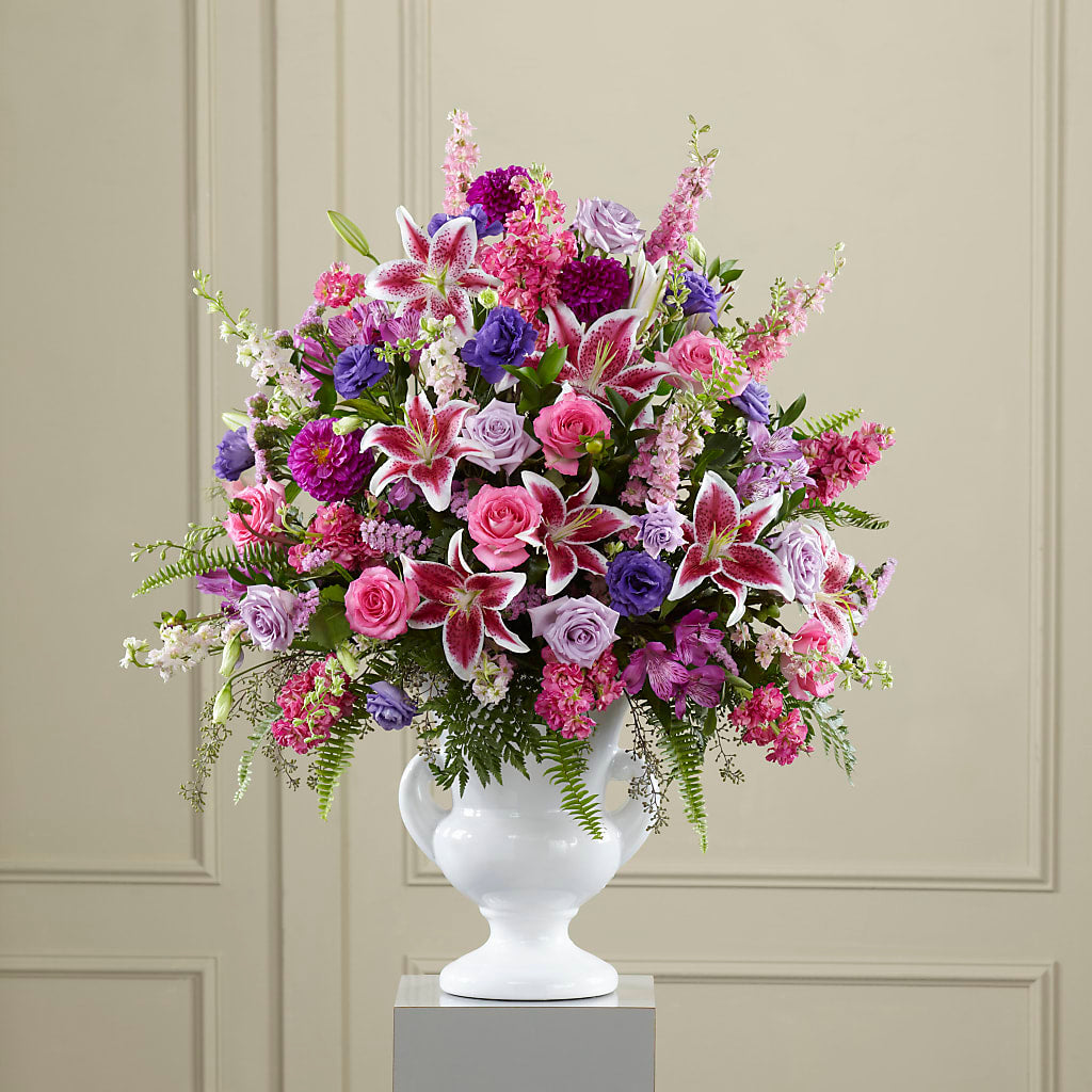 Peaceful Tribute Arrangement – Fleuriste Boucherville, Boucherville PQ
