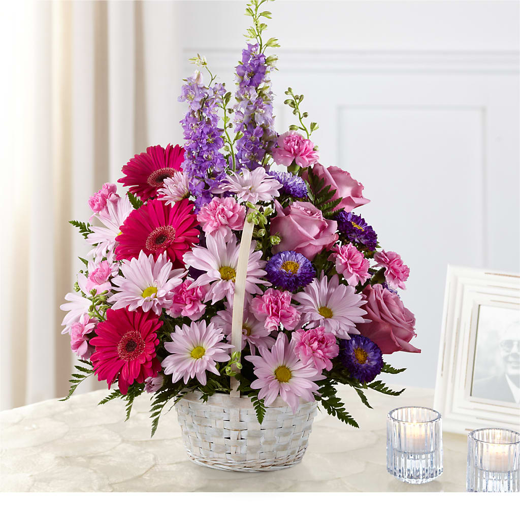 Pastel Peace Basket – Fleuriste Boucherville, Boucherville PQ
