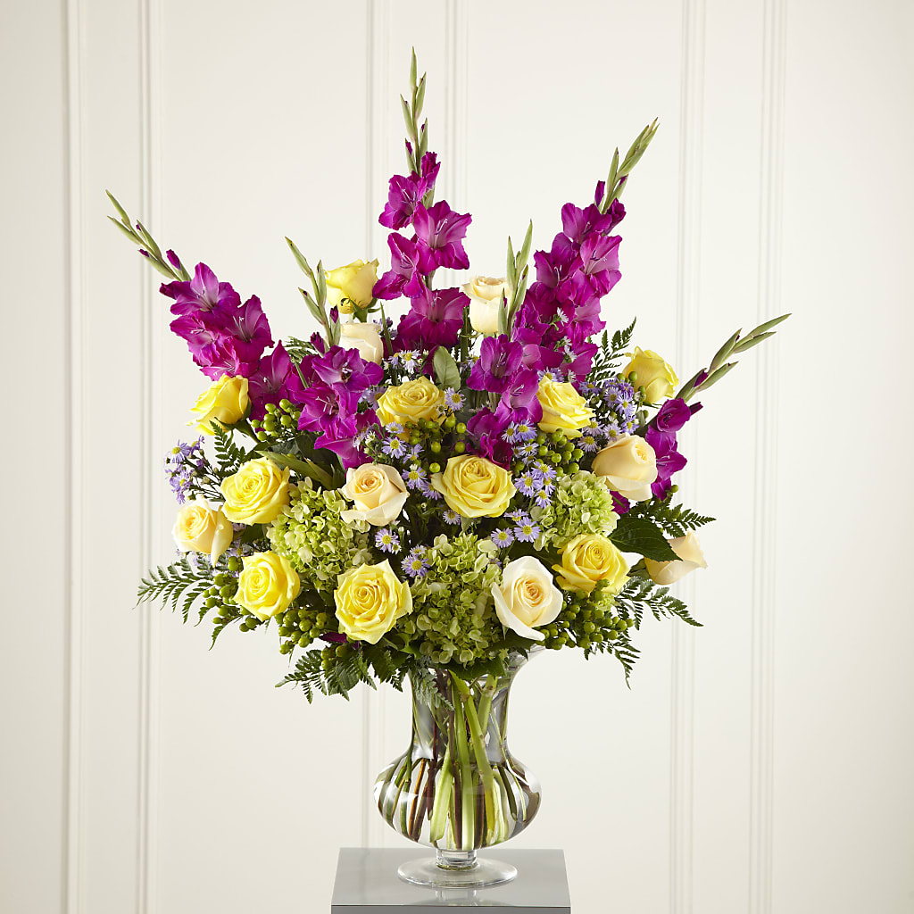 Loveliness Arrangement – Fleuriste Boucherville, Boucherville PQ