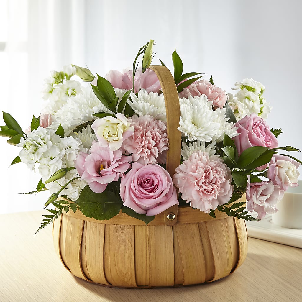 Always Graceful Basket – Fleuriste Boucherville, Boucherville PQ