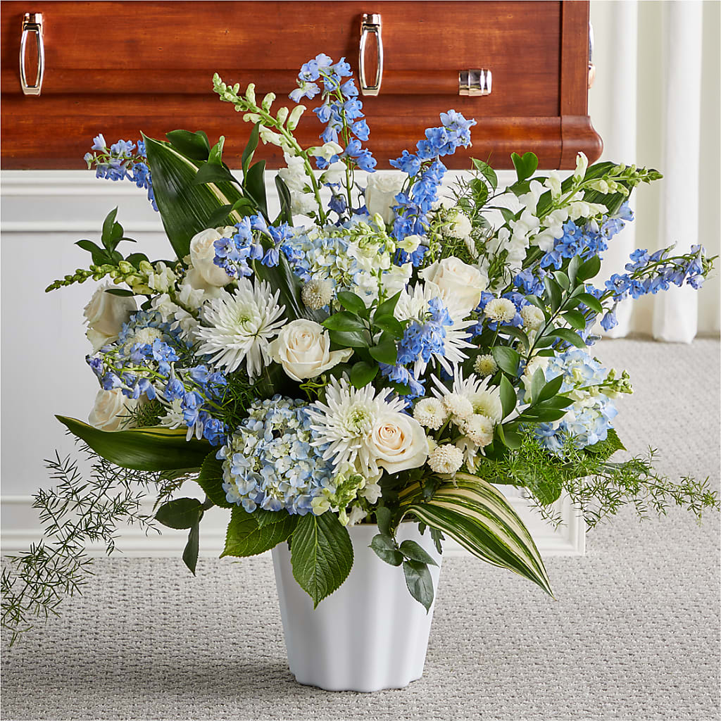 Everlasting Memories Floor Basket – Fleuriste Boucherville, Boucherville PQ