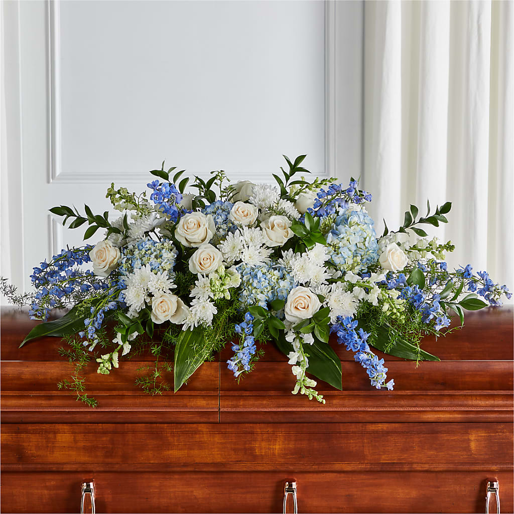 Timeless Essence Casket Spray – Fleuriste Boucherville, Boucherville PQ