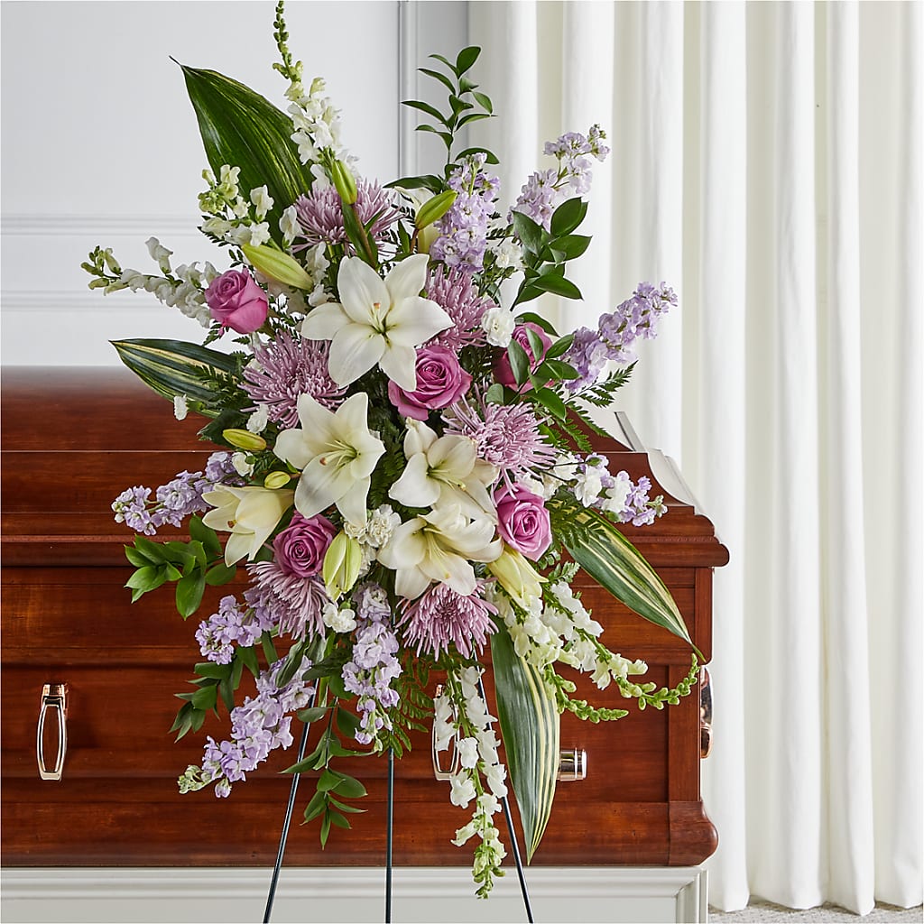 Grateful Hearts Standing Spray – Fleuriste Boucherville, Boucherville PQ