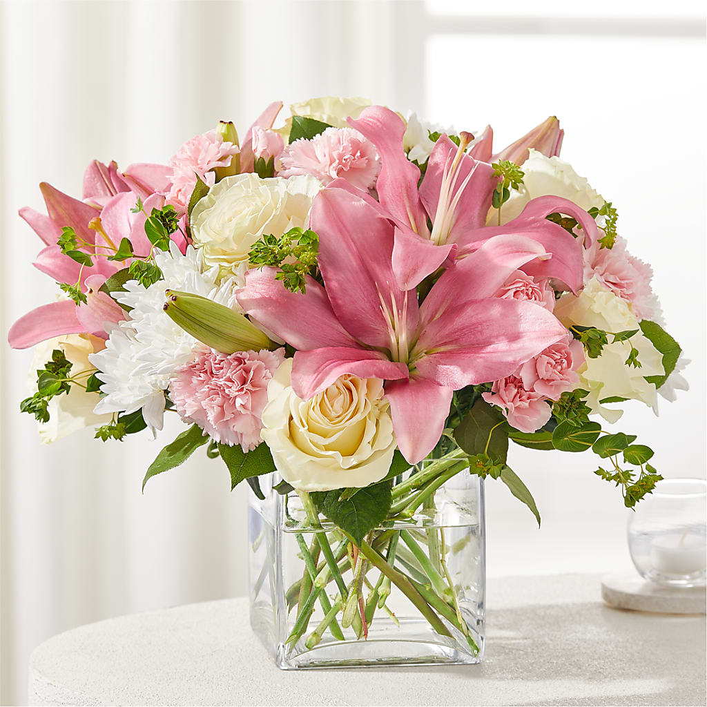 By Your Side Bouquet – Fleuriste Boucherville, Boucherville PQ