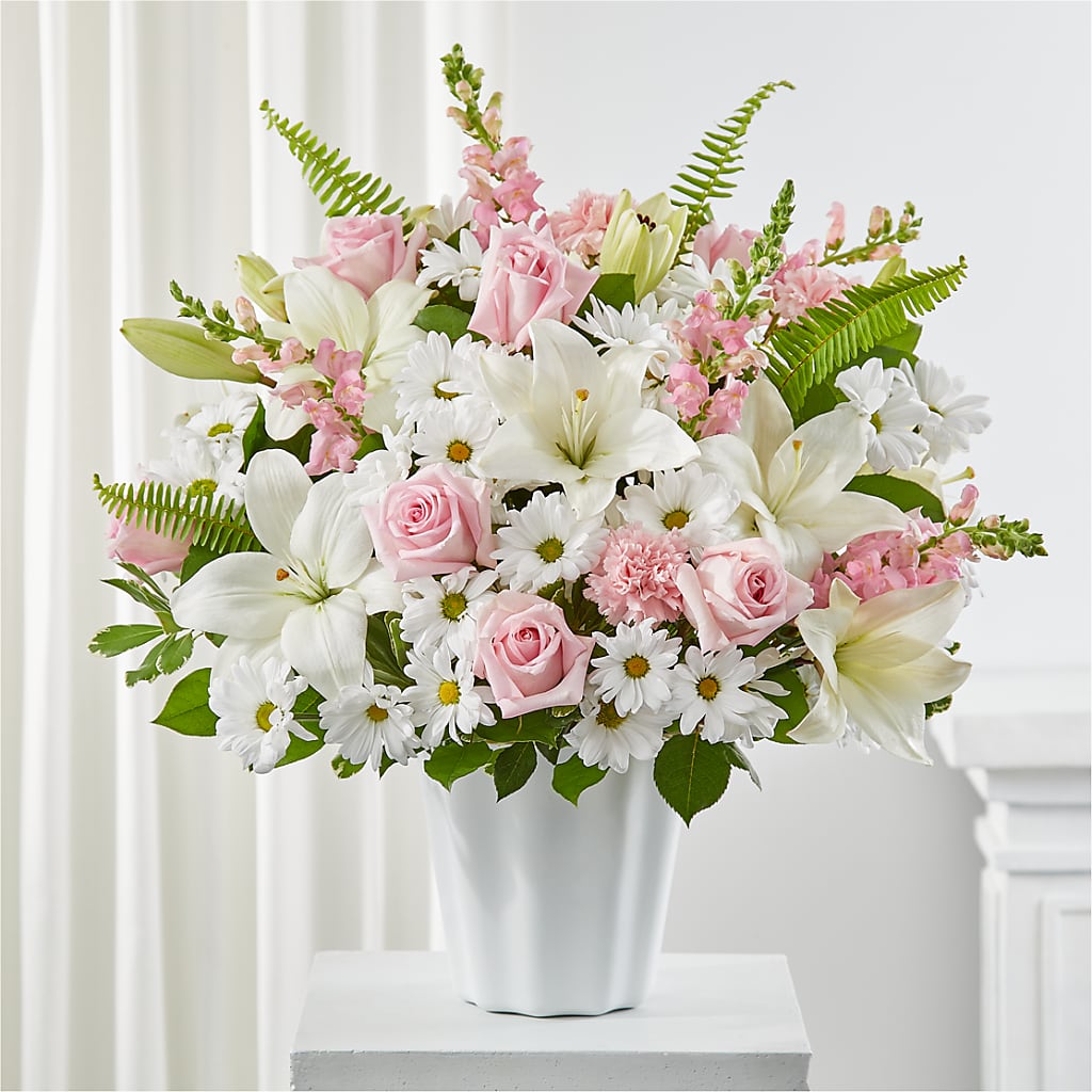 Soft Touch Tabletop Basket – Fleuriste Boucherville, Boucherville PQ