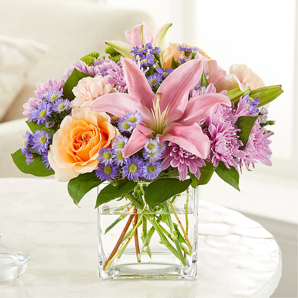 Delicate Details Bouquet – Fleuriste Boucherville, Boucherville PQ
