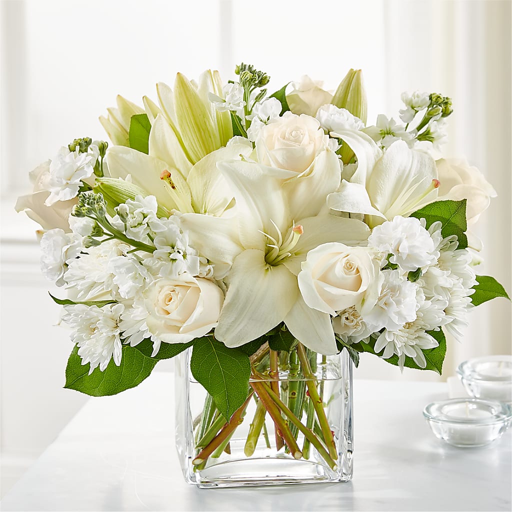 Gentle Breeze Bouquet – Fleuriste Boucherville, Boucherville PQ