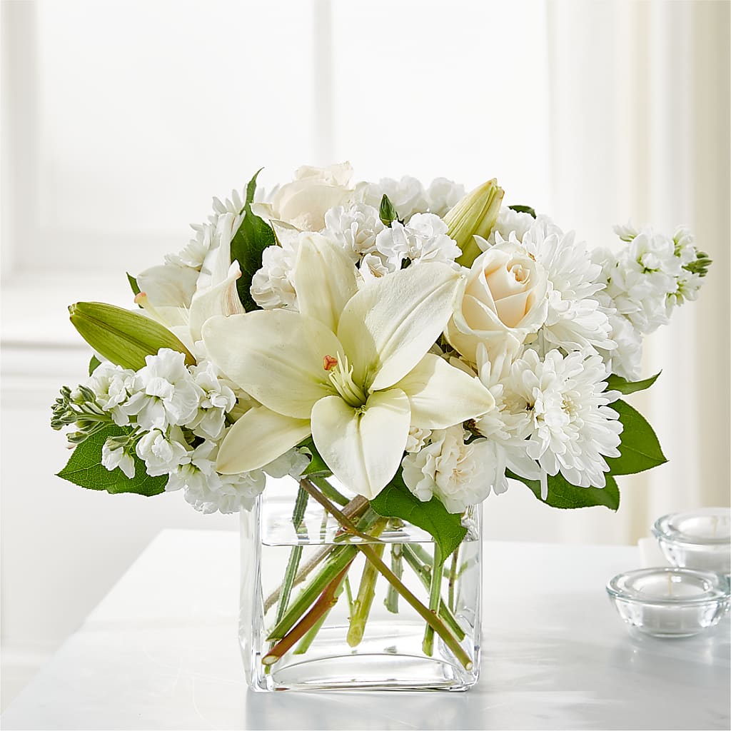 Gentle Breeze Bouquet – Fleuriste Boucherville, Boucherville PQ