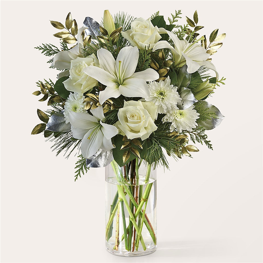 Wintry Mix Bouquet – Fleuriste Boucherville, Boucherville PQ