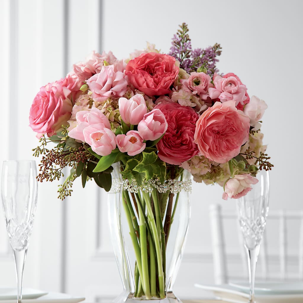 Abundant Array Arrangement – Fleuriste Boucherville, Boucherville PQ