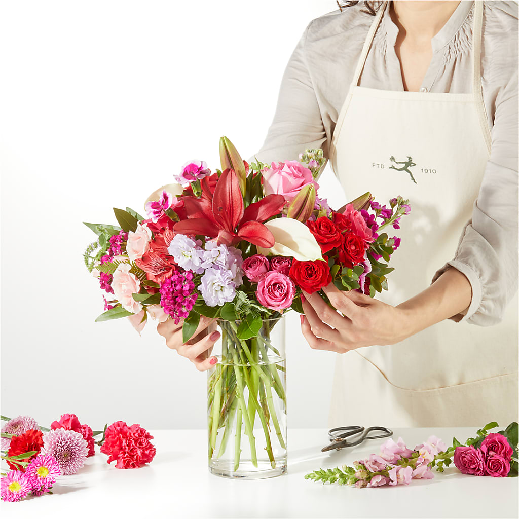 Swooning Over You - A Luxury Florist Original –  Fleuriste Boucherville, Boucherville PQ