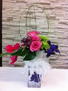 Modern arrangement MLF-07 –  Fleuriste Boucherville, Boucherville PQ