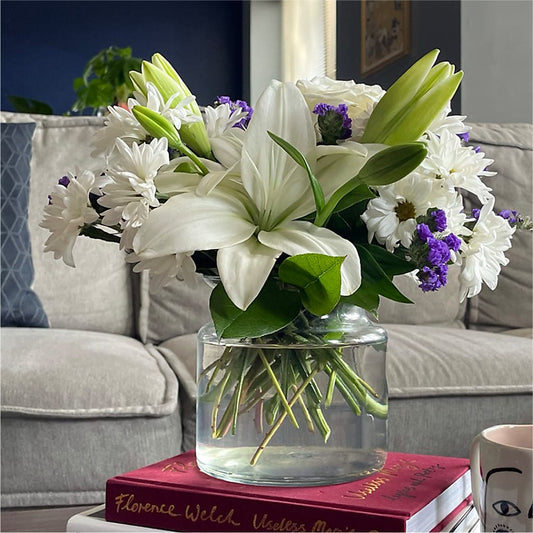 Beyond Blue Bouquet –  Fleuriste Boucherville, Boucherville PQ
