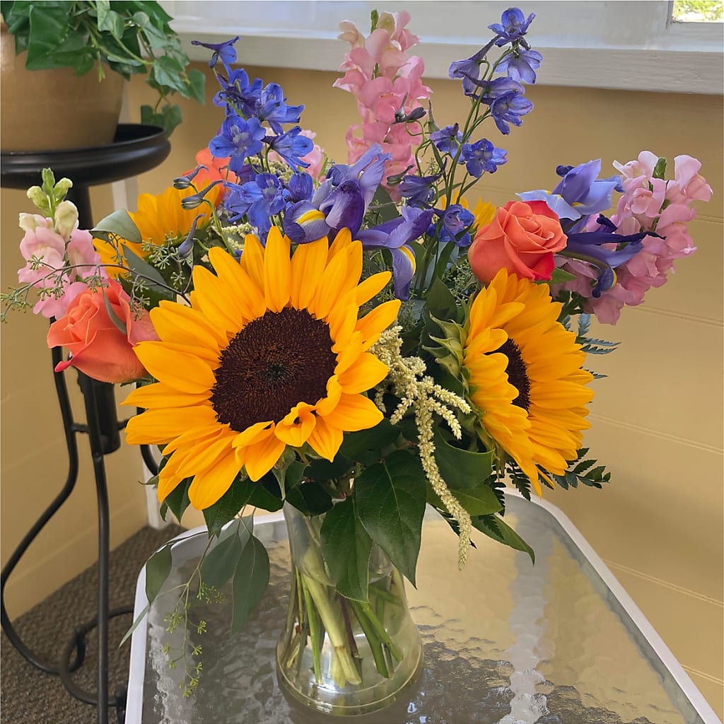 Rays of Life Bouquet –  Fleuriste Boucherville, Boucherville PQ