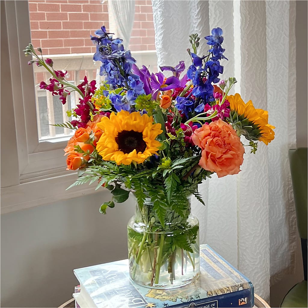 Rays of Life Bouquet –  Fleuriste Boucherville, Boucherville PQ