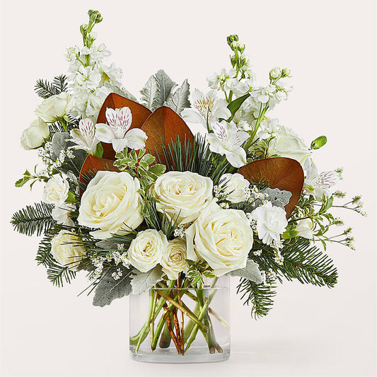 Fresh Snowfall Bouquet –  Fleuriste Boucherville, Boucherville PQ