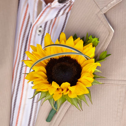 Free Spirit Boutonniere –  Fleuriste Boucherville, Boucherville PQ