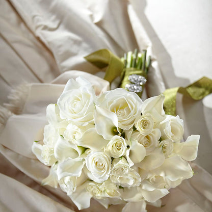 Serene Highness Bouquet –  Fleuriste Boucherville, Boucherville PQ
