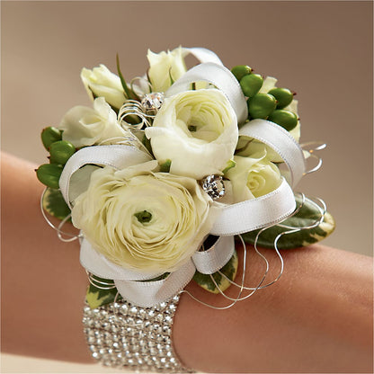 White Wedding Corsage –  Fleuriste Boucherville, Boucherville PQ